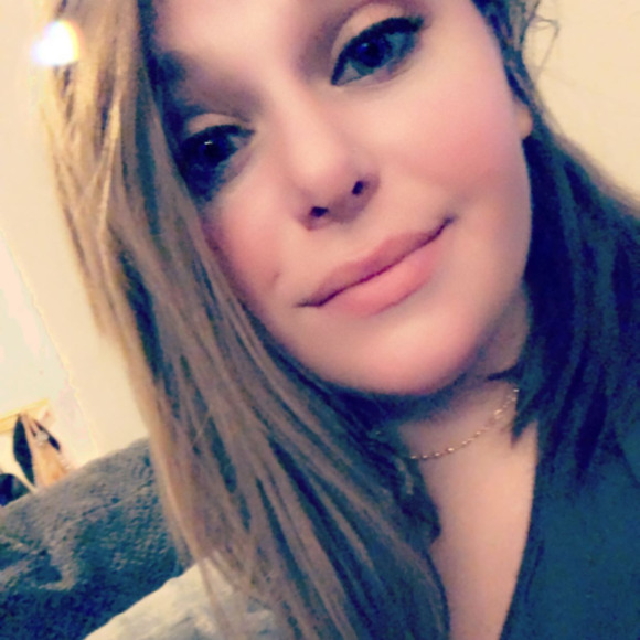 Meet your Posher, Posh - Picture 1 of 1